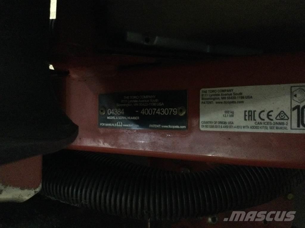 Toro 3250D Χορτοκοπτικά με καθιστό χειριστή
