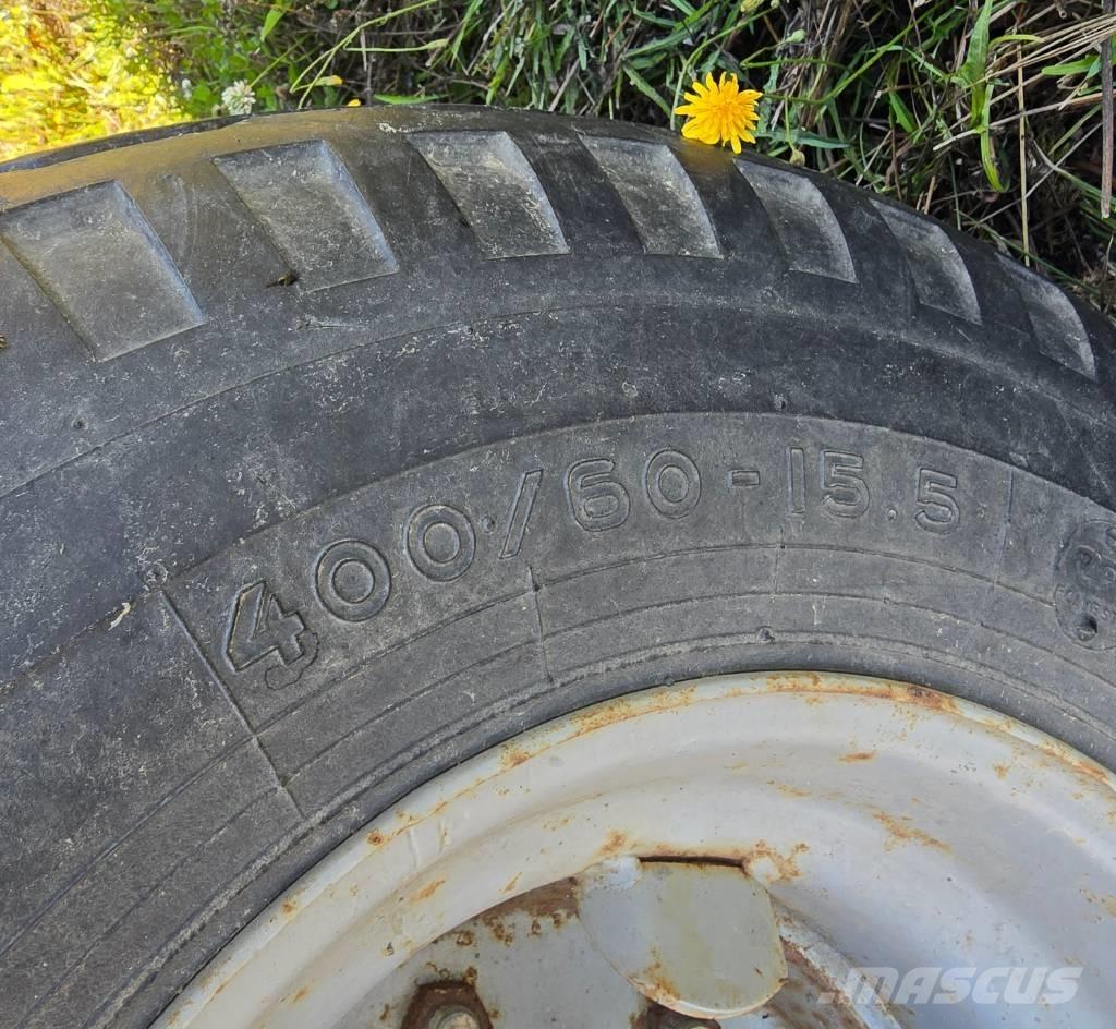 Junkkari 120 Ανατρεπόμενες ρυμούλκες