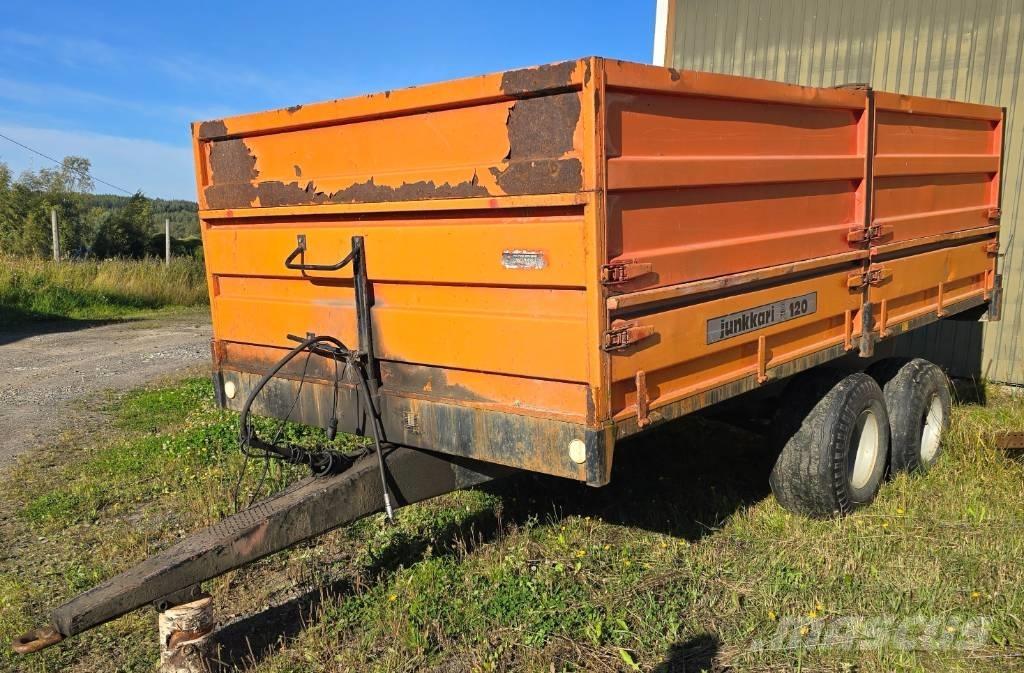 Junkkari 120 Ανατρεπόμενες ρυμούλκες