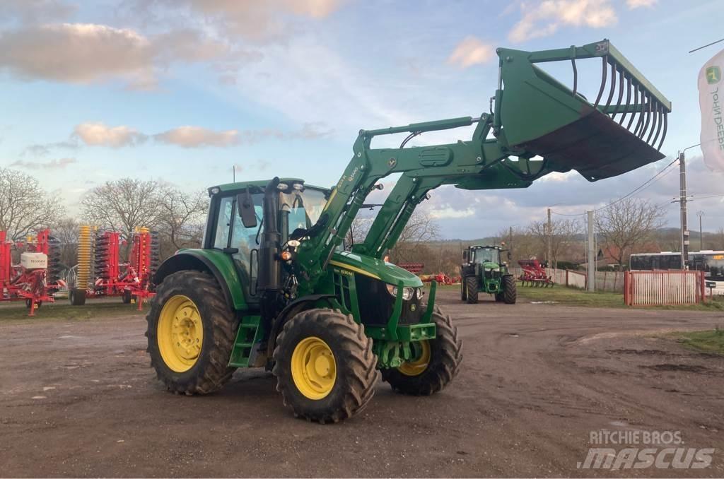 John Deere 6120M Τρακτέρ