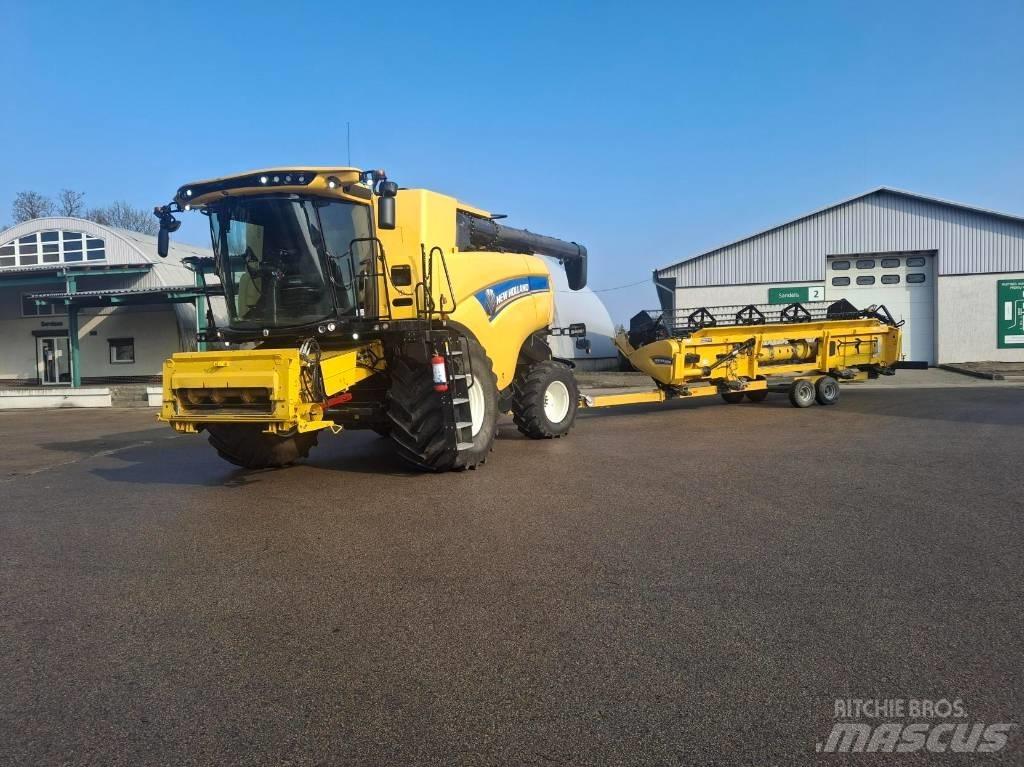New Holland CX8.70 Θεριζοαλωνιστικές μηχανές