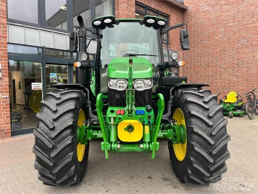 John Deere 6120M Τρακτέρ