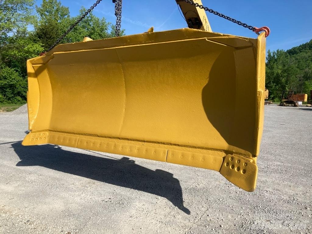 CAT D9T SU Blade Πτερύγια