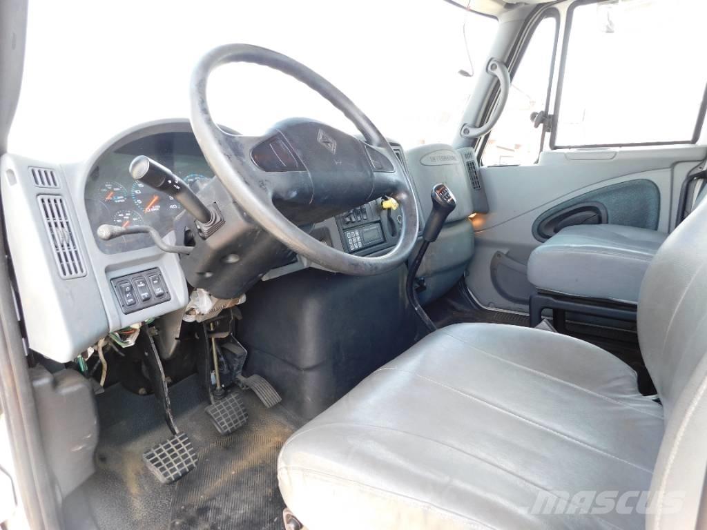 International 4400 Φορτηγά για εμπορευματοκιβώτια