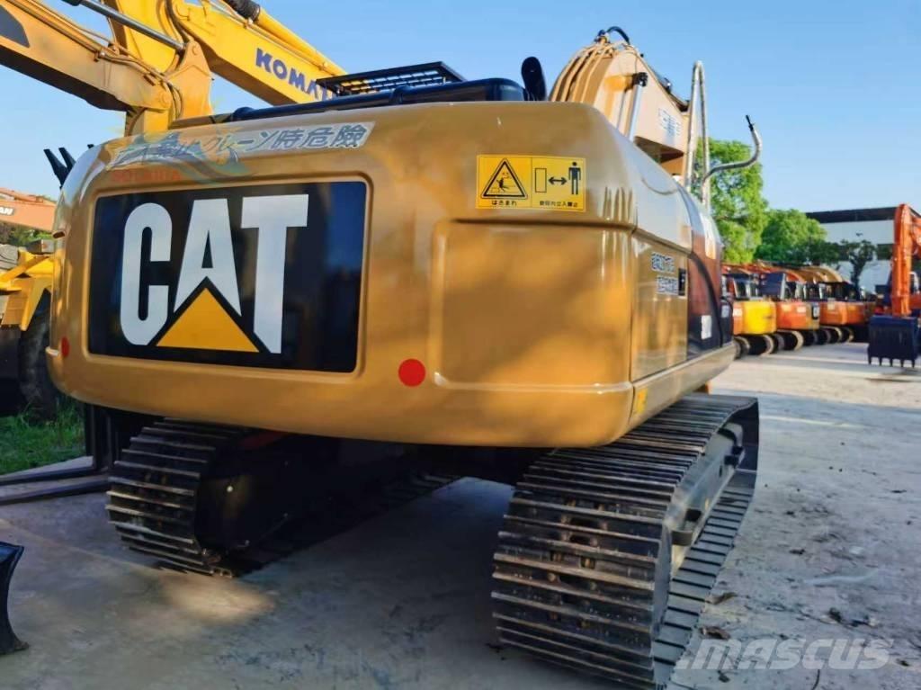 CAT 320d2 Εκσκαφείς με ερπύστριες