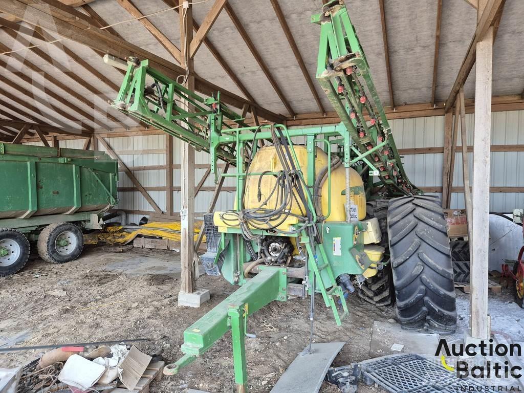John Deere 732 Ρυμουλκούμενα ψεκαστικά
