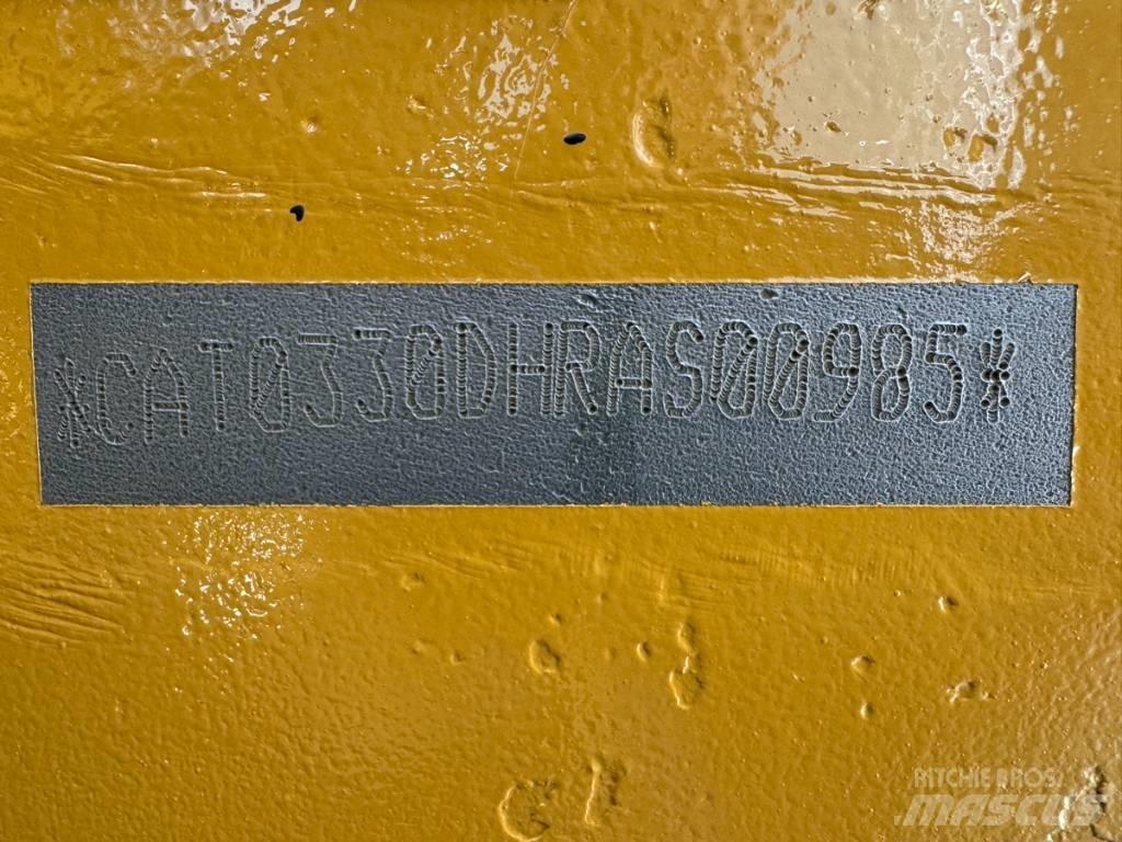 CAT 330 D Εκσκαφείς με ερπύστριες
