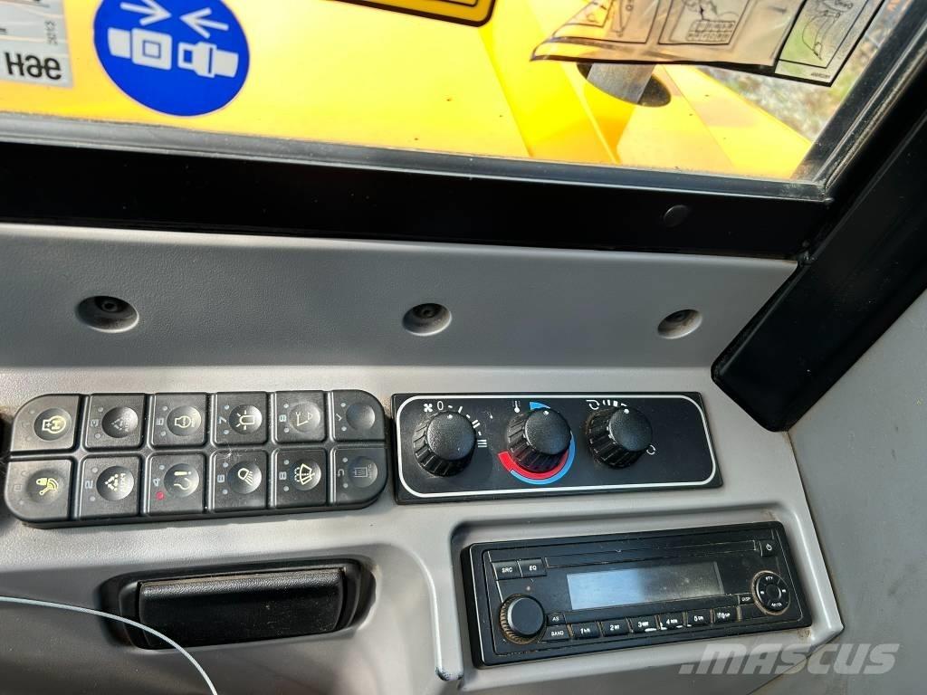 JCB 48 Z-1 Εκσκαφάκι (διαβολάκι) < 7t
