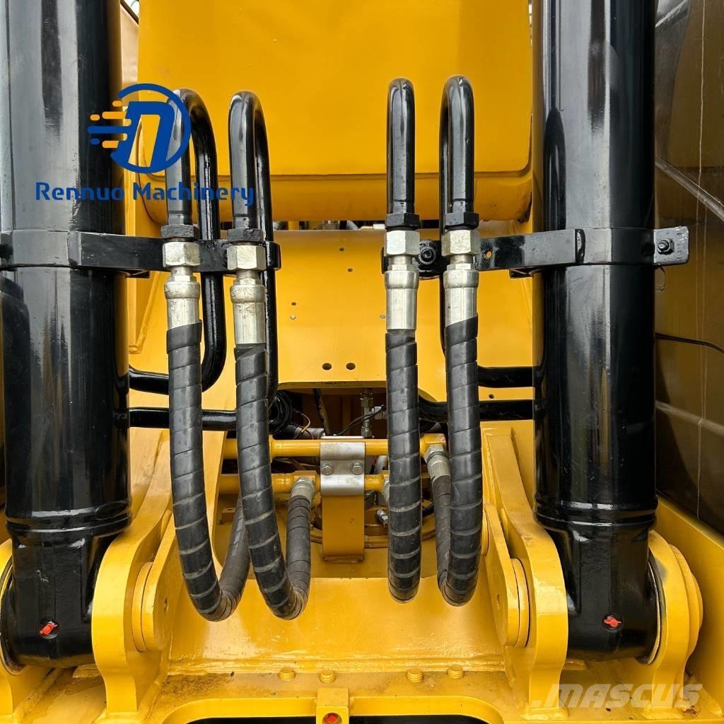 CAT 320D2 Εκσκαφείς με ερπύστριες