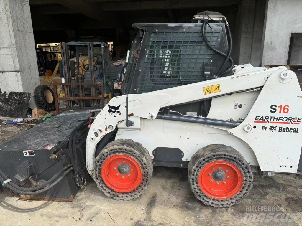 Bobcat S 16 Φορτωτάκια