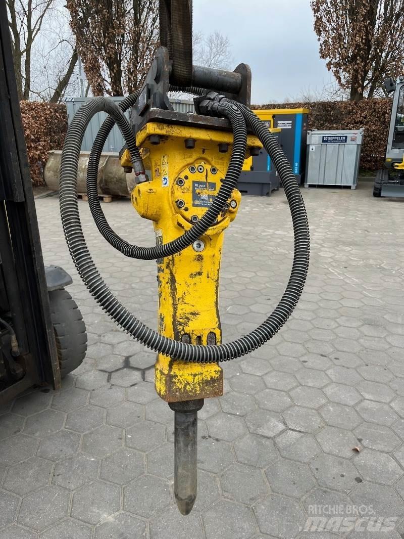 Atlas Copco SB202 Σφυριά / Σπαστήρες