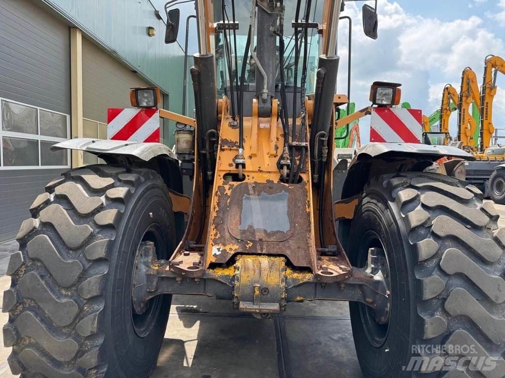 CASE 621F XR Φορτωτές με λάστιχα (Τροχοφόροι)