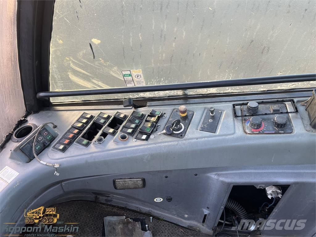 Timberjack 1270C Καμπίνες και εσωτερικό