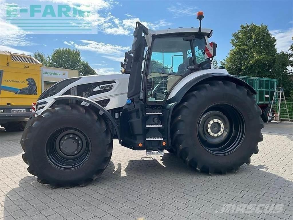 Valtra q245 Τρακτέρ