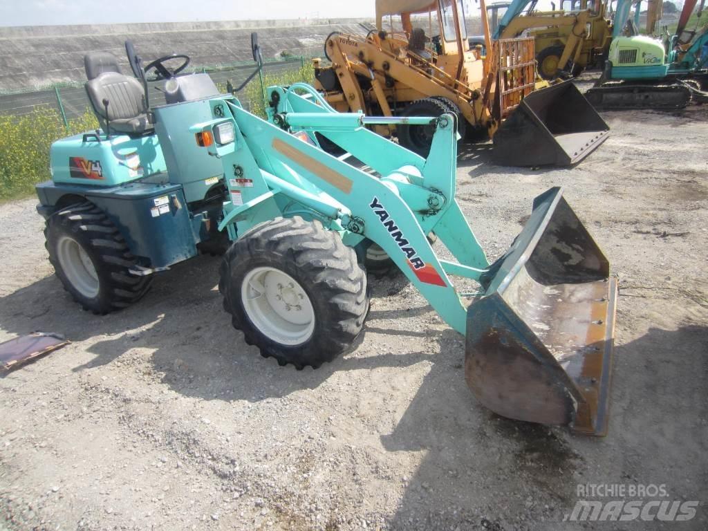 Yanmar V4 Φορτωτές με λάστιχα (Τροχοφόροι)