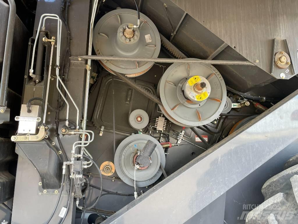CLAAS 670 Θεριζοαλωνιστικές μηχανές