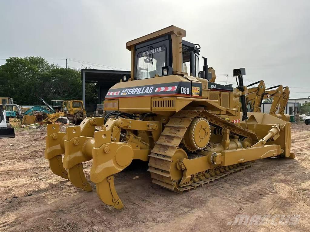 CAT D8R Μπουλντόζες με ερπύστριες