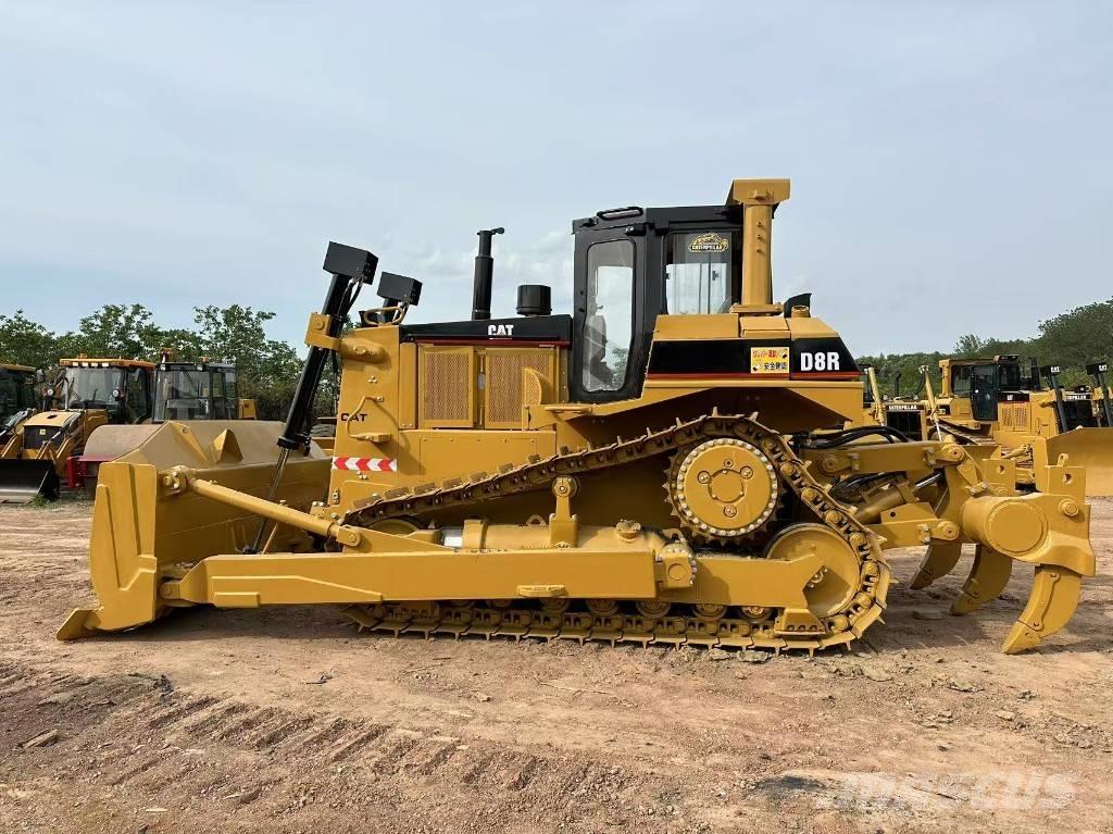CAT D8R Μπουλντόζες με ερπύστριες