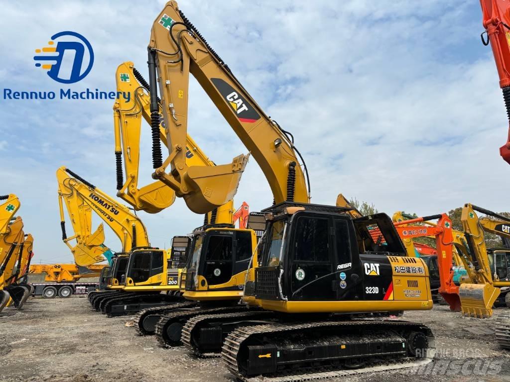 CAT 323 Εκσκαφείς με ερπύστριες