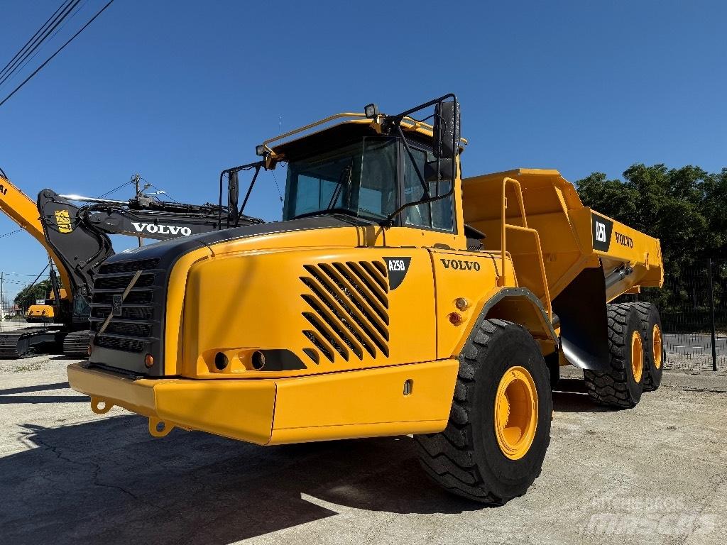 Volvo A25D Σπαστό Dump Truck ADT