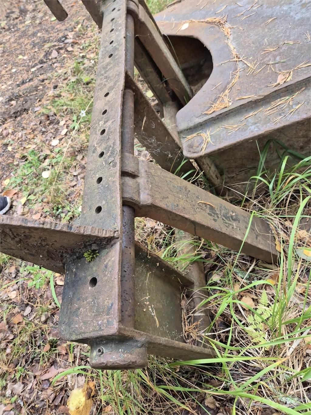  Trukkipiikit Volvo Δικράνες