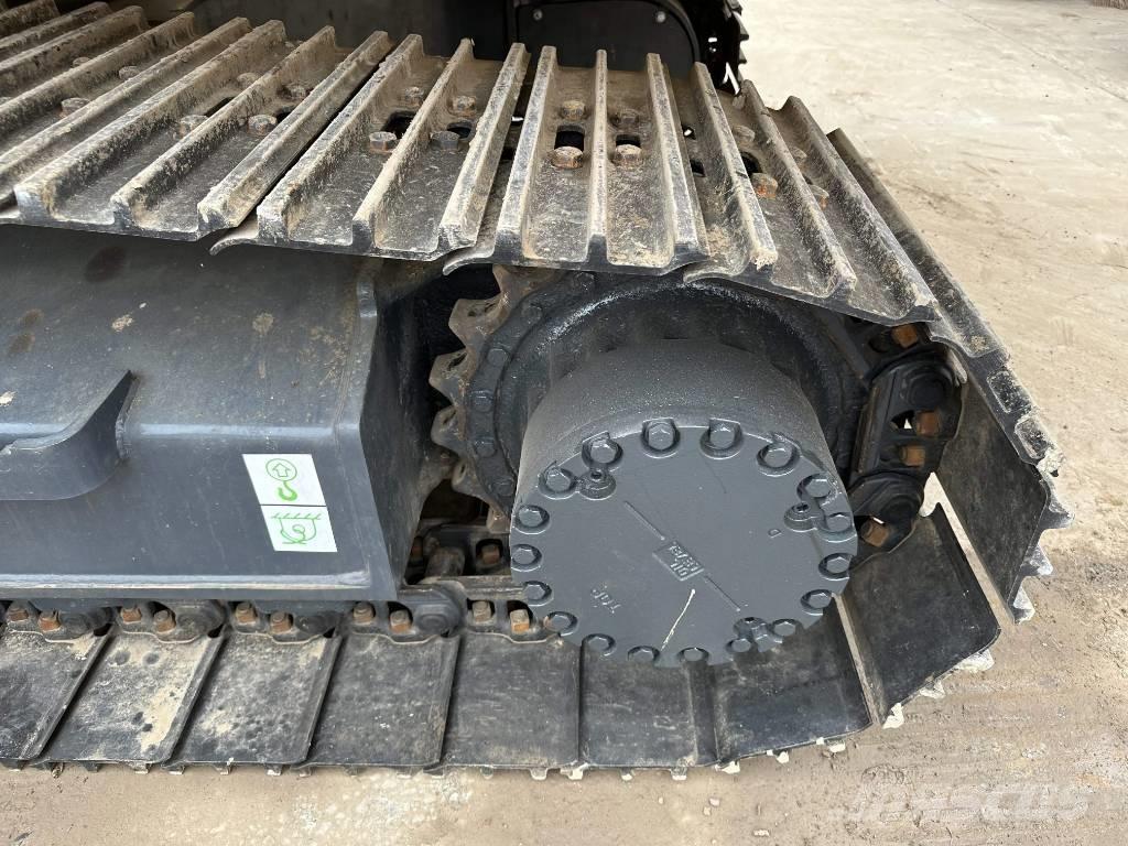 Komatsu PC200-8 Εκσκαφείς με ερπύστριες