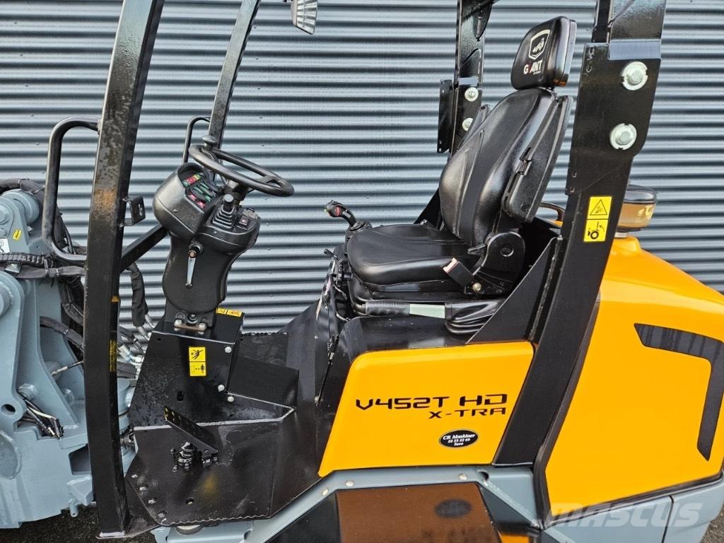 GiANT v452t hd xtra Μίνι φορτωτές