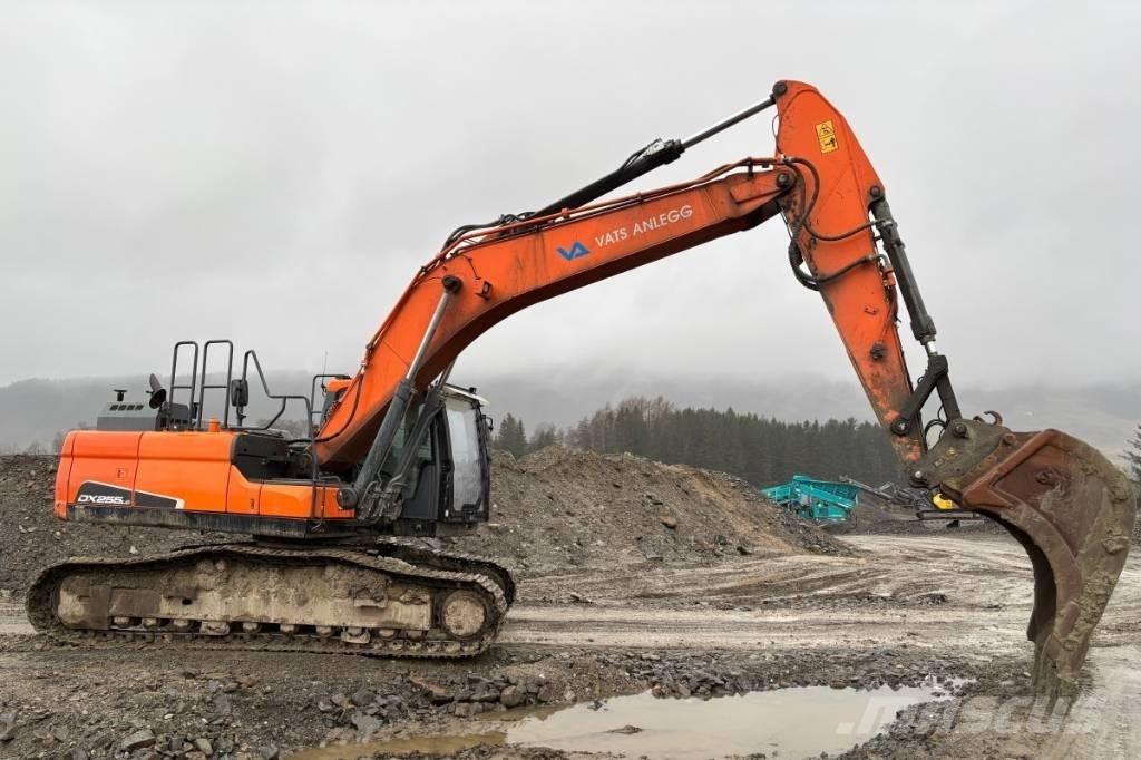Doosan DX 255 LC-5 Εκσκαφείς με ερπύστριες