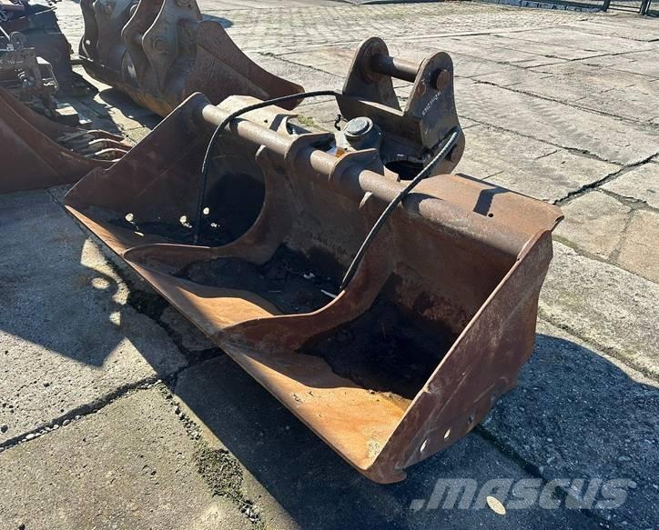 Hitachi ZX170-5B Εκσκαφείς