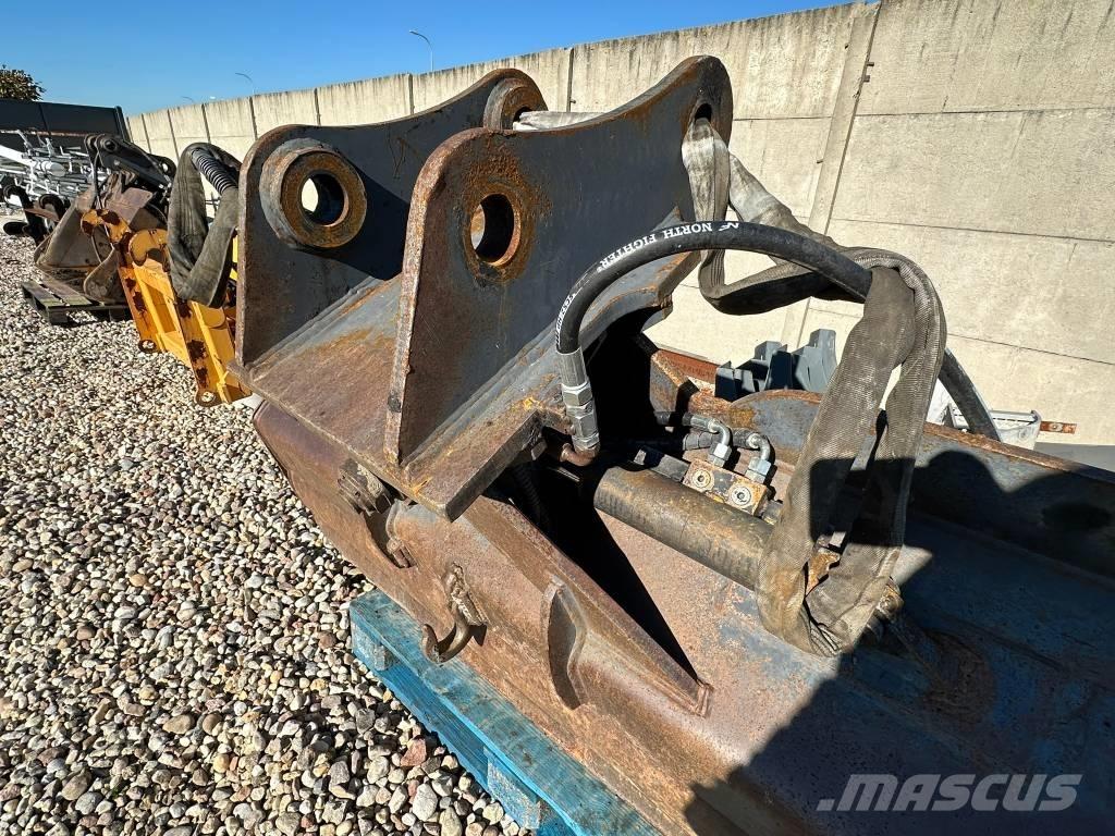 Hitachi ZX170-5B Εκσκαφείς