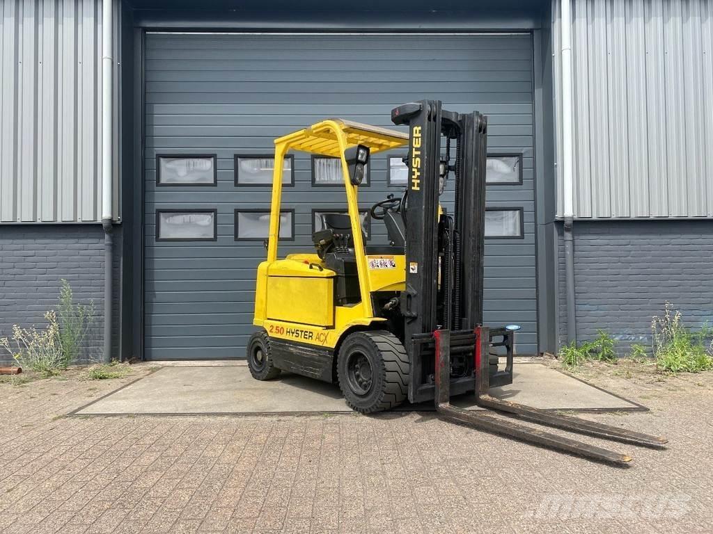 Hyster J2.50XM Ηλεκτρικά περονοφόρα ανυψωτικά κλαρκ