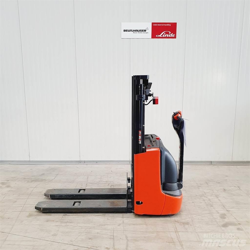 Linde L12 Παλετοφόρα πεζού χειριστή με ιστό