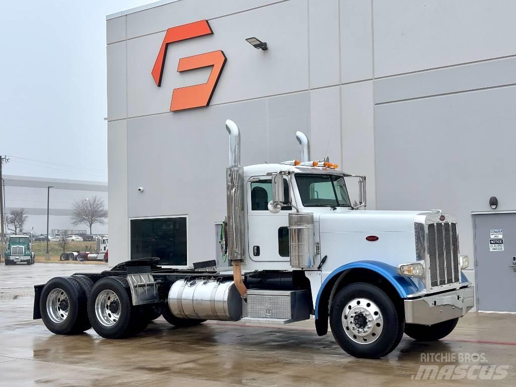 Peterbilt 388 Τράκτορες