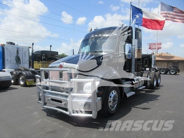 Kenworth T880 Τράκτορες