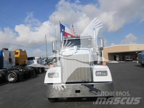 Kenworth W900L Τράκτορες