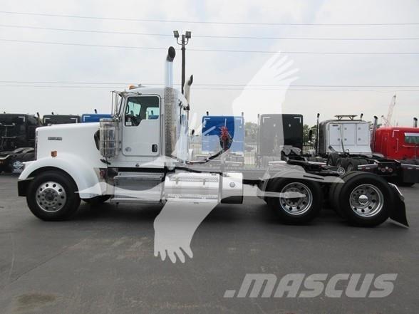 Kenworth W900L Τράκτορες