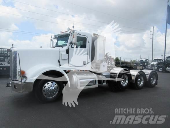Peterbilt 367 Τράκτορες