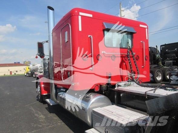 Peterbilt 389 Τράκτορες