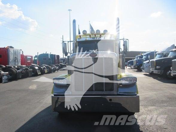 Peterbilt 389 Τράκτορες