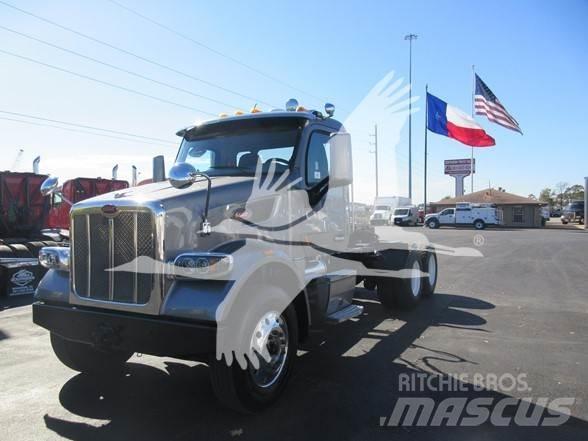Peterbilt 567 Τράκτορες