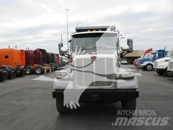 Peterbilt 567 Φορτηγά Ανατροπή