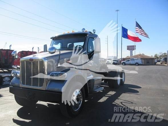 Peterbilt 567 Τράκτορες