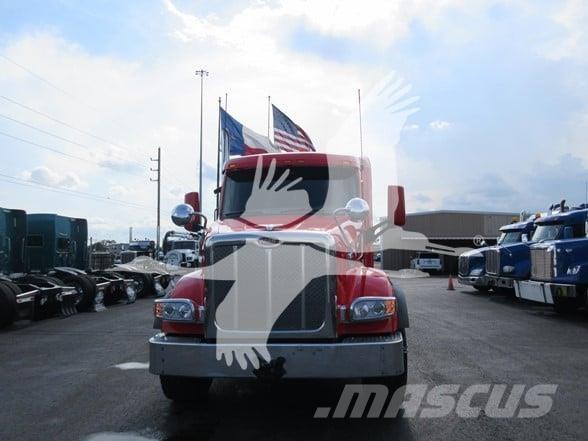 Peterbilt 567 Τράκτορες