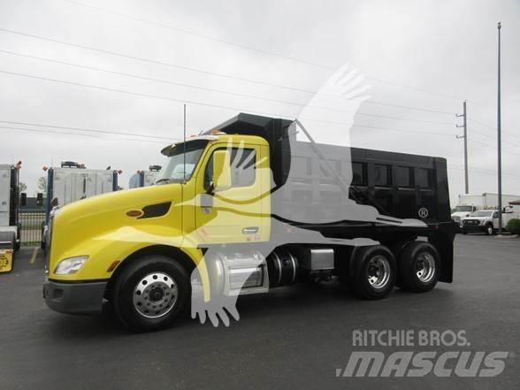 Peterbilt 579 Φορτηγά Ανατροπή