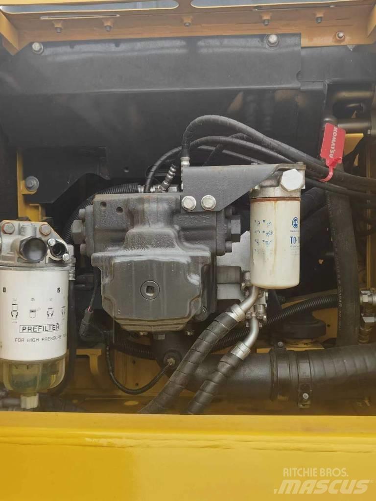 Komatsu PC200 Εκσκαφείς με ερπύστριες