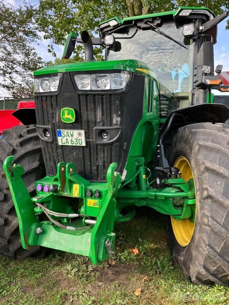 John Deere 7R 330 Τρακτέρ