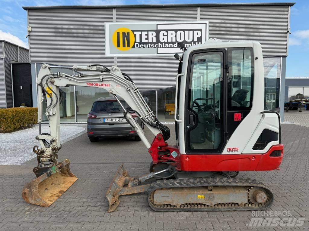 Takeuchi TB 225 V3 Εκσκαφάκι (διαβολάκι) < 7t