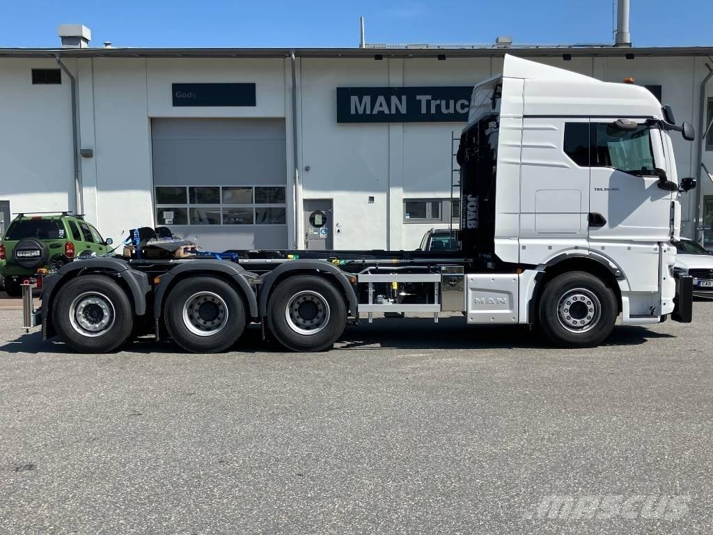 MAN TGX 35.520 Φορτηγά ανατροπή με γάντζο