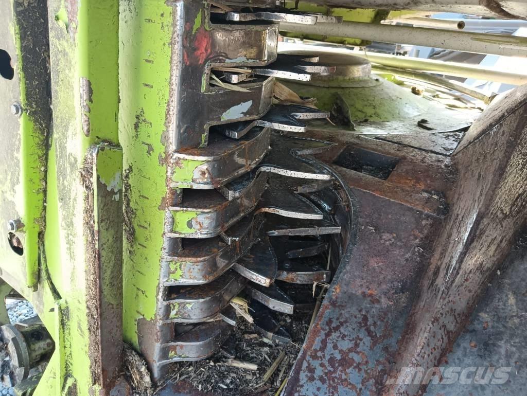 CLAAS Orbis 900 Αξεσουάρ μηχανών σανού και χορτονομής