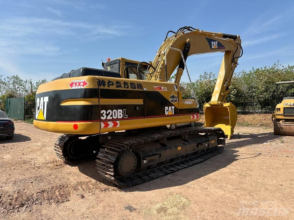 CAT 320 B L Εκσκαφείς με ερπύστριες